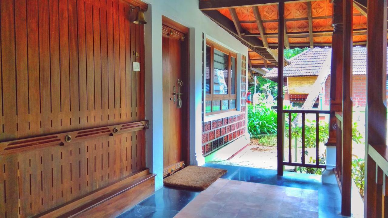 Punnamada Resort Alappuzha Kültér fotó