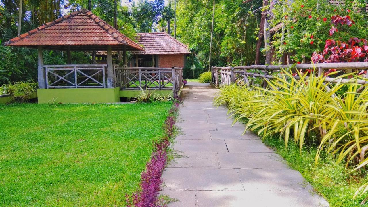 Punnamada Resort Alappuzha Kültér fotó